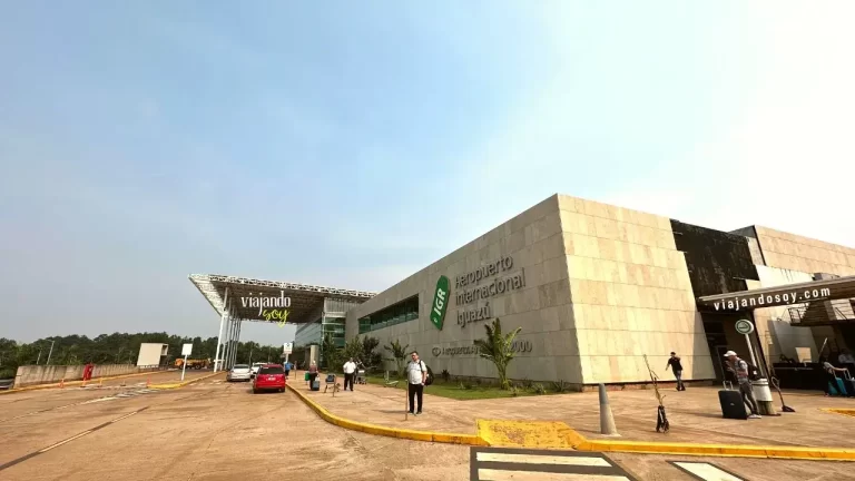 Así podrás IR del Aeropuerto de Iguazú al Centro en 2025 [4 Alternativas]